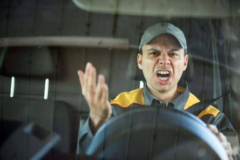 Three tips to steering clear of an aggressive Maryland truck driver